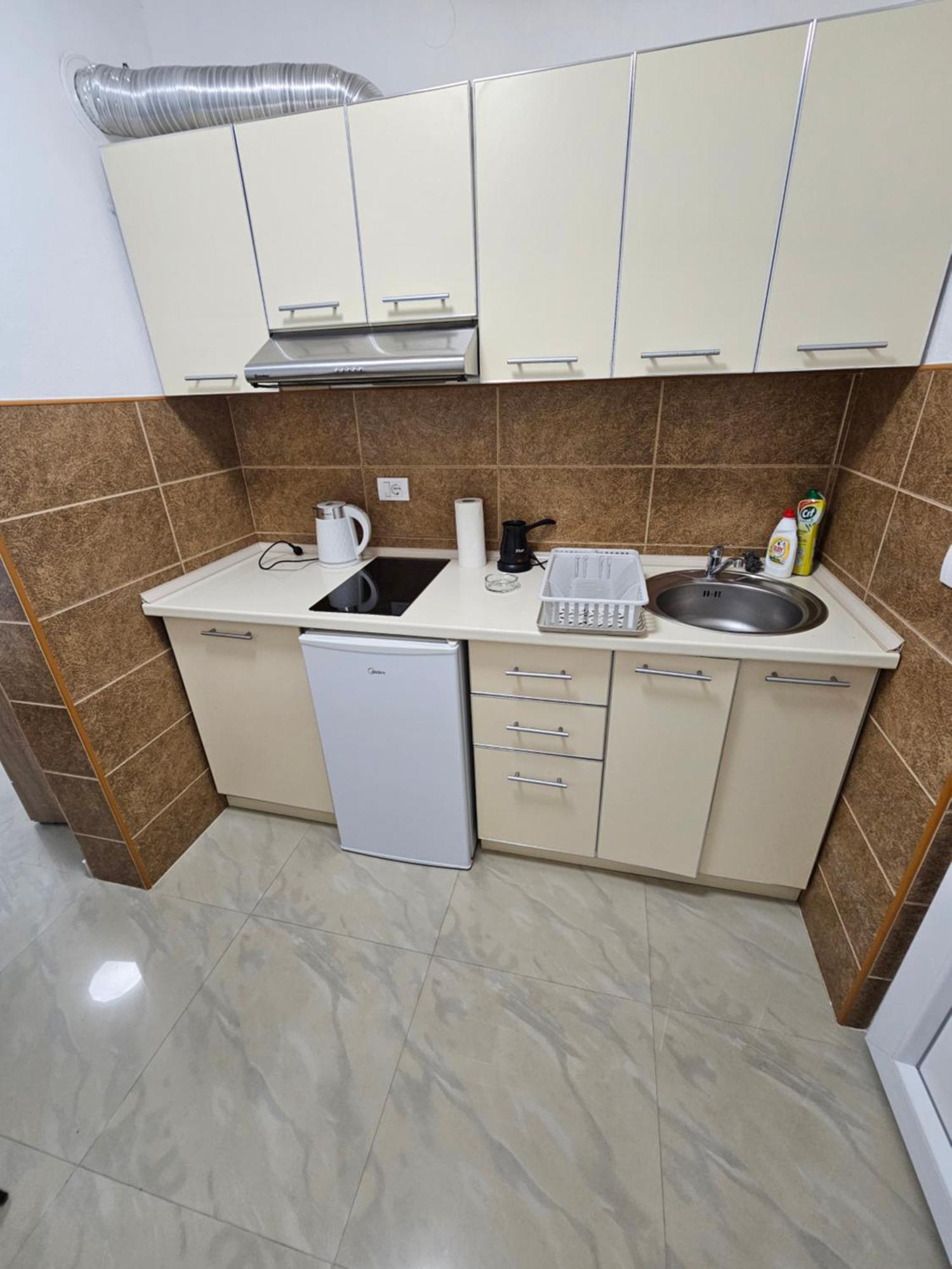 Apartmani Vila Ebra Утеха Екстериор снимка